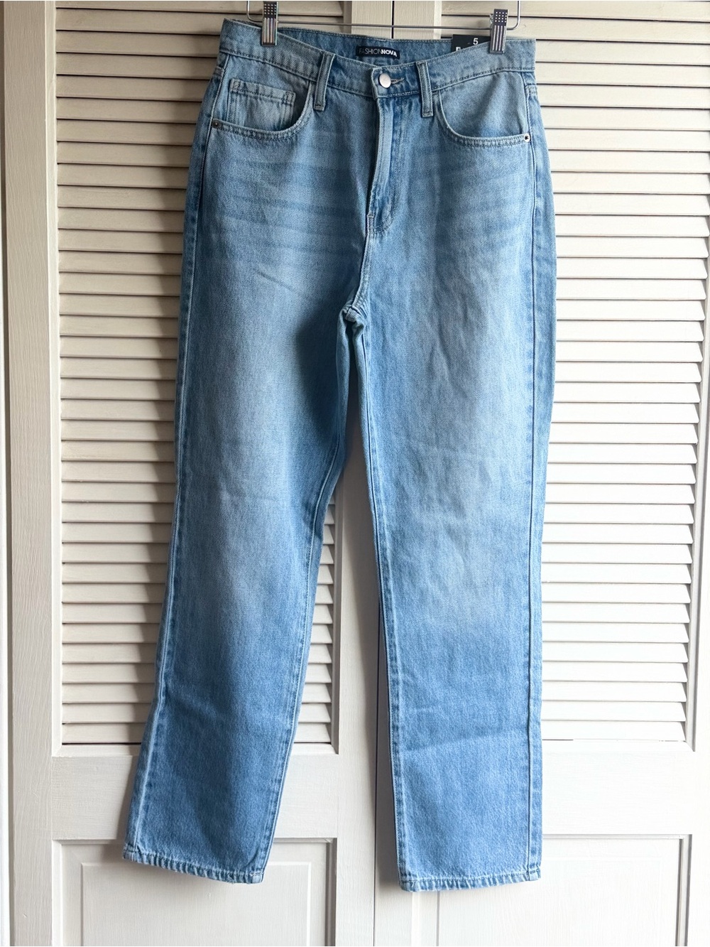 Fashion Nova- Hold me close high rise straight leg jeans NWT